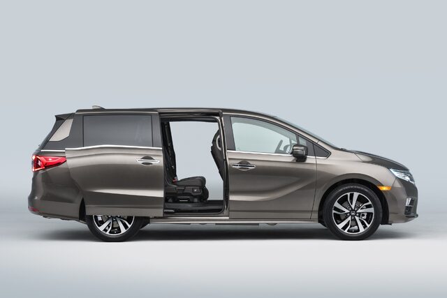 2018 Honda Odyssey 6.jpg