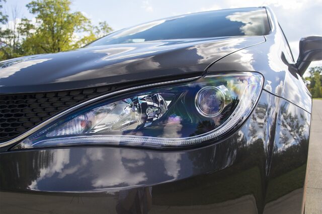 2017 Chrysler Pacifica Touring L — Front Headlight Close-Up, Granite Crystal