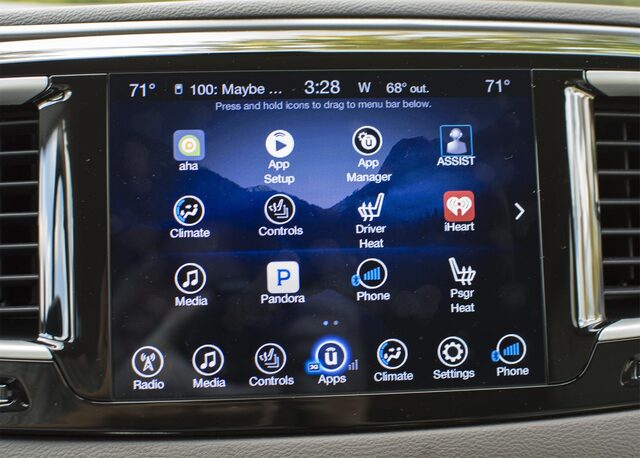 2017 Chrysler Pacifica Touring L — Uconnect Infotainment Apps Menu Screen