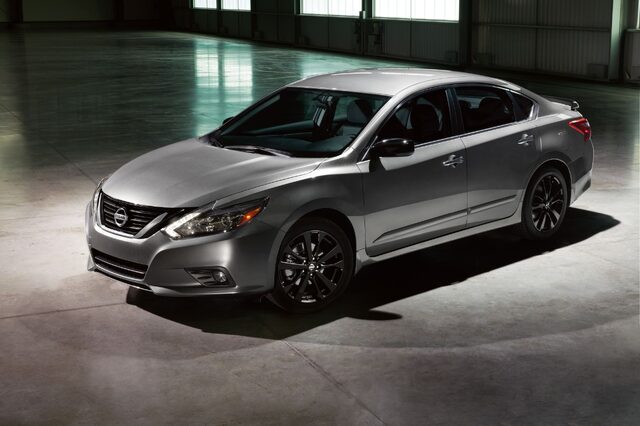 Nissan Altima SR Midnight Edition