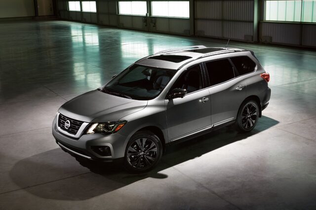 Nissan Pathfinder Platinum Midnight Edition