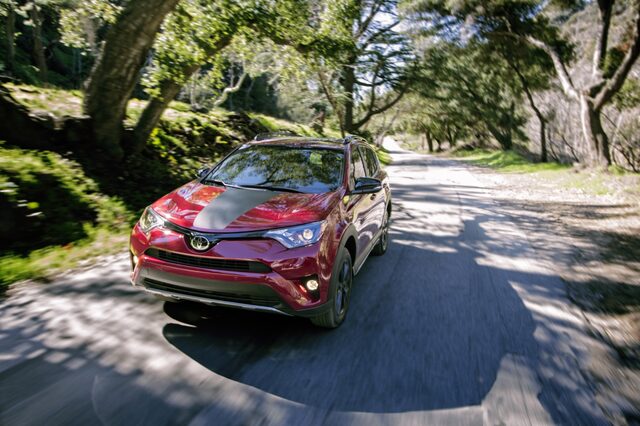 2018 Toyota RAV4 Adventure 3.jpg