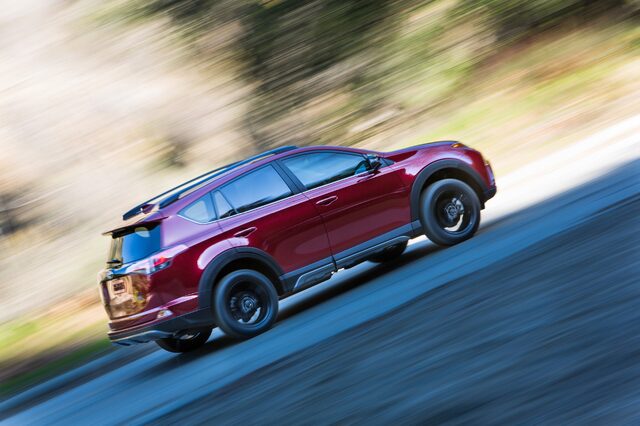 2018 Toyota RAV4 Adventure 4.jpg