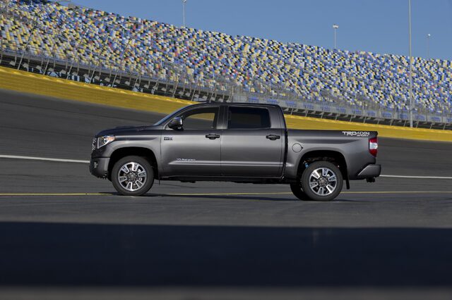 2018 Toyota Tundra TRD Sport 2.jpg