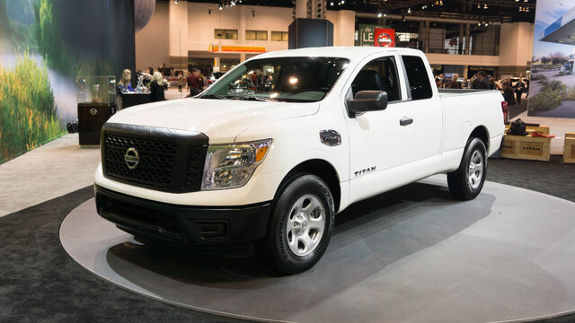 2017 Nissan Titan King Cab-3.jpg