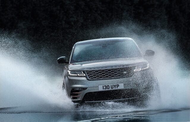 2018 Range Rover Velar 5.jpg