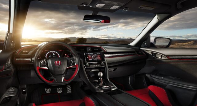 2017 Honda Civic Type R (European Version) 10.jpg