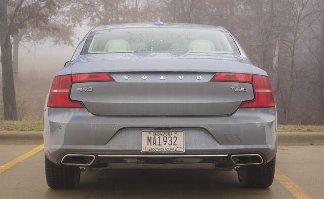 2017 Volvo S90 T6 Inscription — Rear View, Mussel Blue Metallic