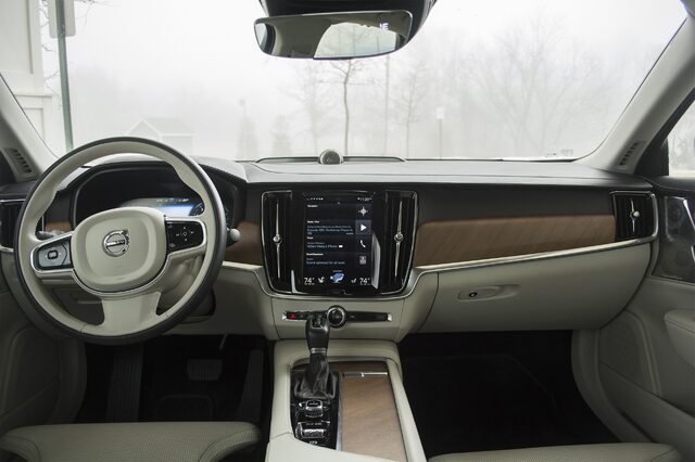 2017 Volvo S90 T6 Inscription — Interior Dashboard With Cream Nappa Leather and Sensus Touchscreen