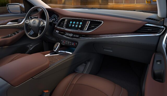2018-Buick-Enclave-Avenir-016.jpg