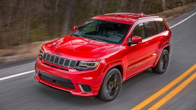 2018 Jeep Grand Cherokee Trackhawk Red High-Angle Front Three-Quarter Rolling