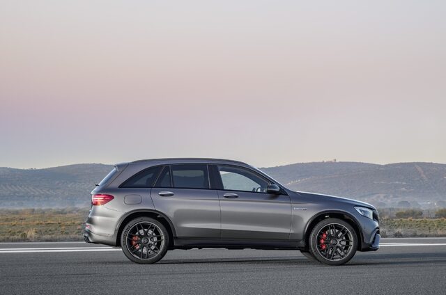 2018 Mercedes-AMG GLC63 4.jpg