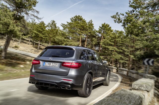 2018 Mercedes-AMG GLC63 10.jpg