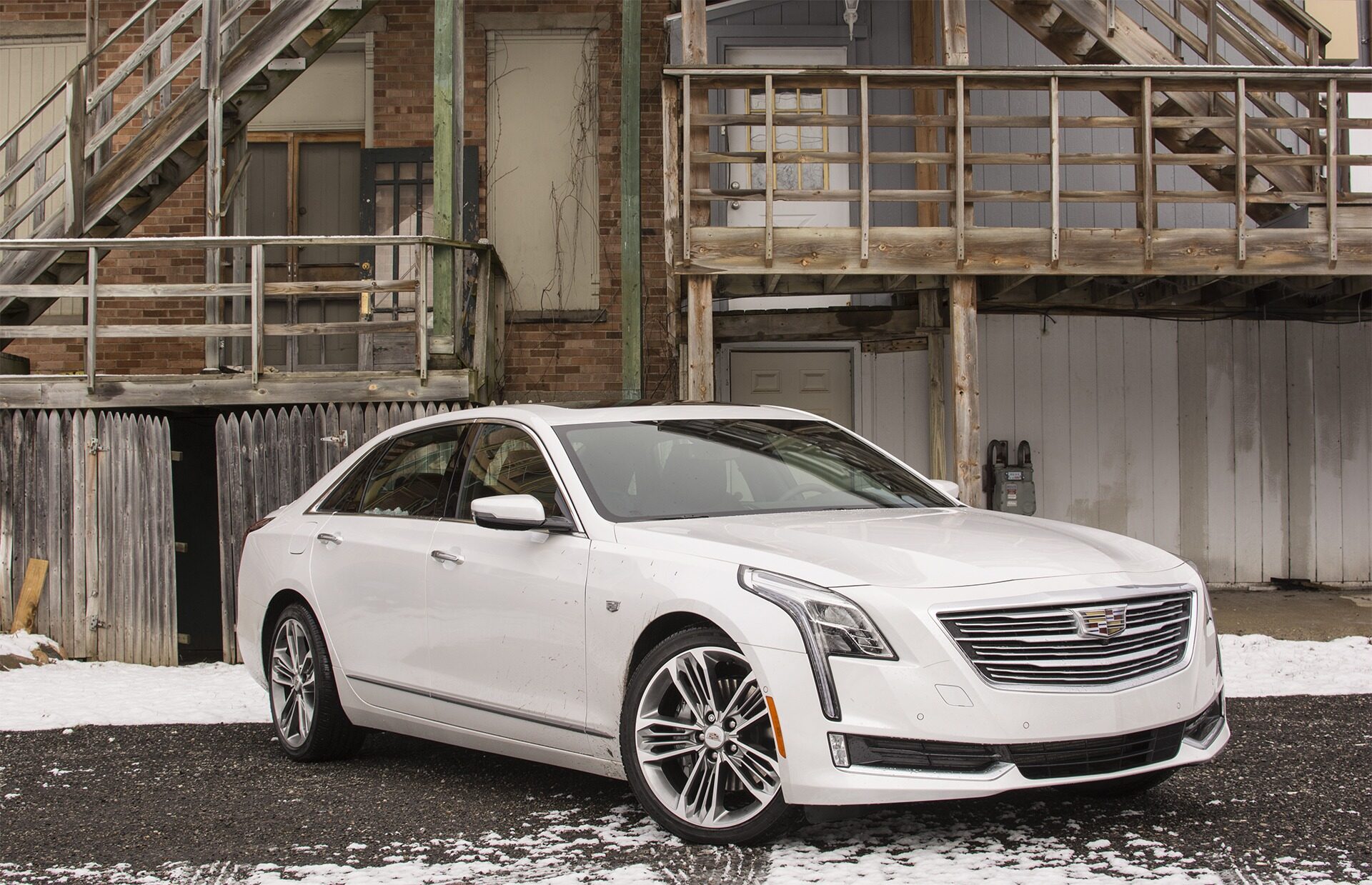 2017 Cadillac CT6 Platinum 3.0TT Front Three-Quarter in Snow