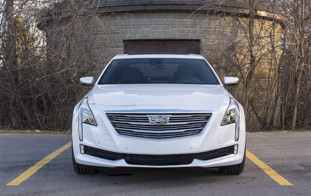 2017 Cadillac CT6 Platinum 3.0TT Front View