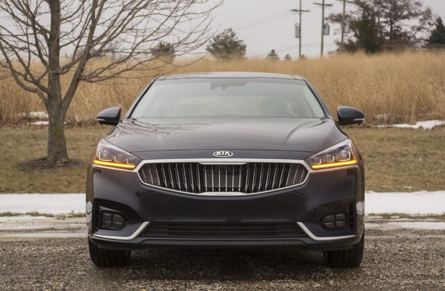 2017 Kia Cadenza Limited Straight Front View with Vertical Grille and Amber LED Daytime Running Lights