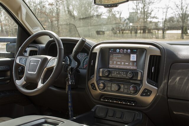 2017 GMC Sierra Denali 2500HD interior dashboard and IntelliLink display
