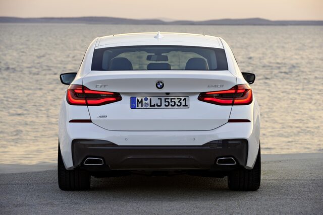 2018 BMW 6-Series GT direct rear view in Alpine White