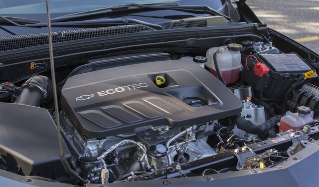 2017 Chevrolet Malibu Hybrid 7.jpg