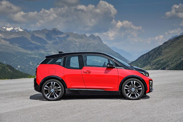 2018 BMW i3s 4.jpg
