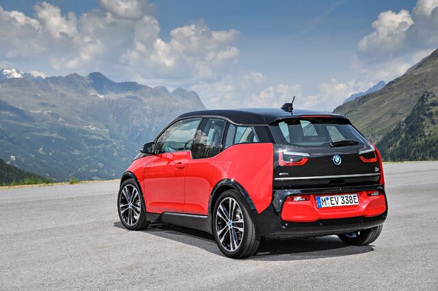 2018 BMW i3s 5.jpg