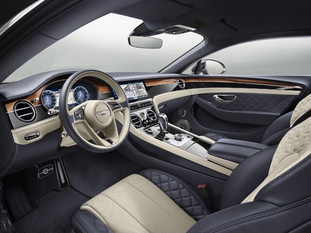 2019 Bentley Continental GT 8.jpg