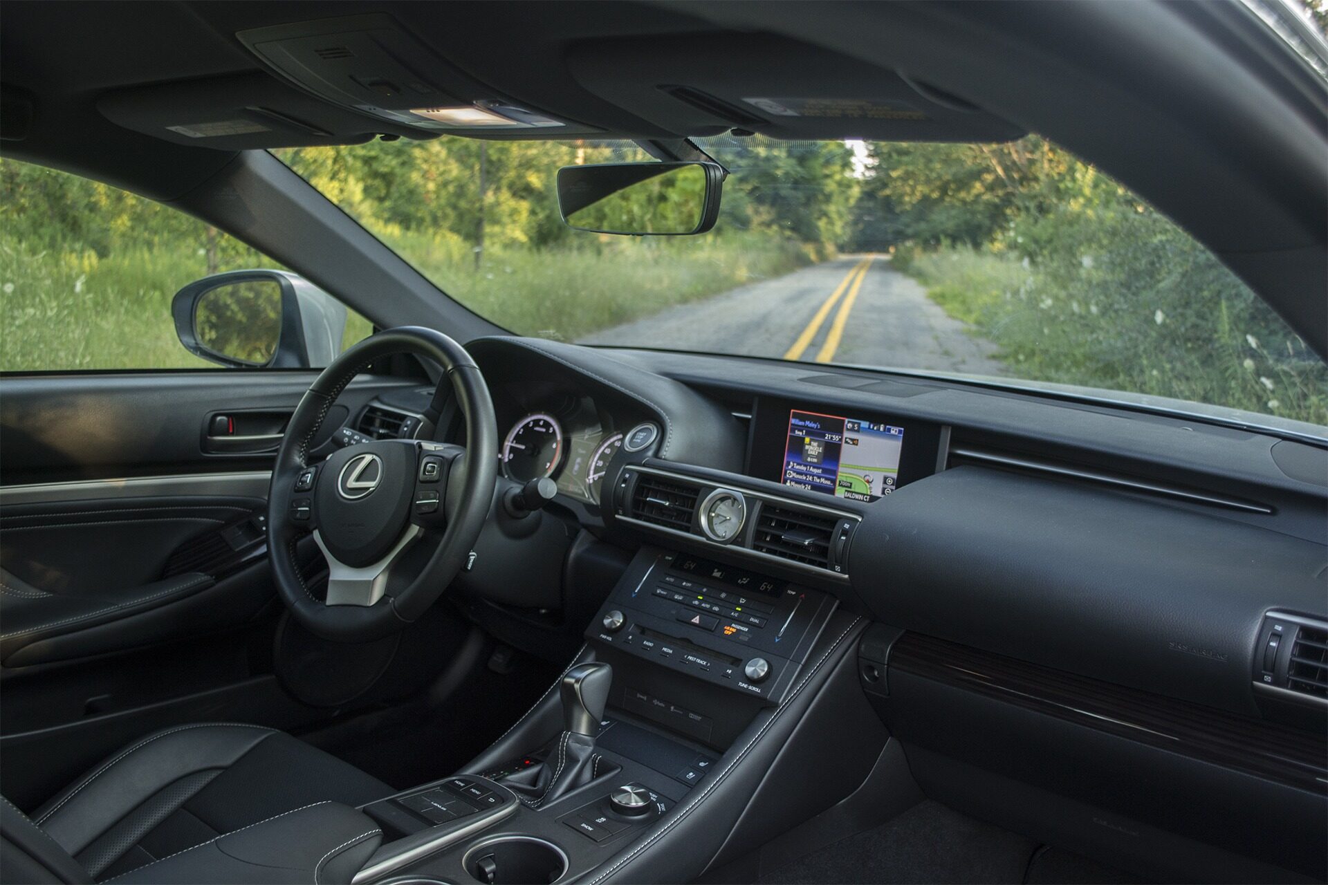 Quick Drive: 2017 Lexus RC 200t