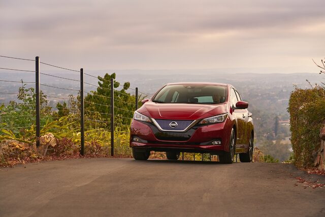 2018 Nissan Leaf 7.jpg
