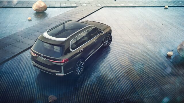 BMW Concept X7 iPerformance 3.jpg