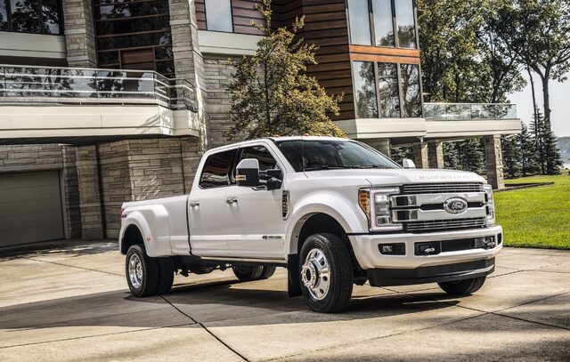 2018 Ford F-450 Super Duty Limited Crew Cab Front Three-Quarter Driveway White