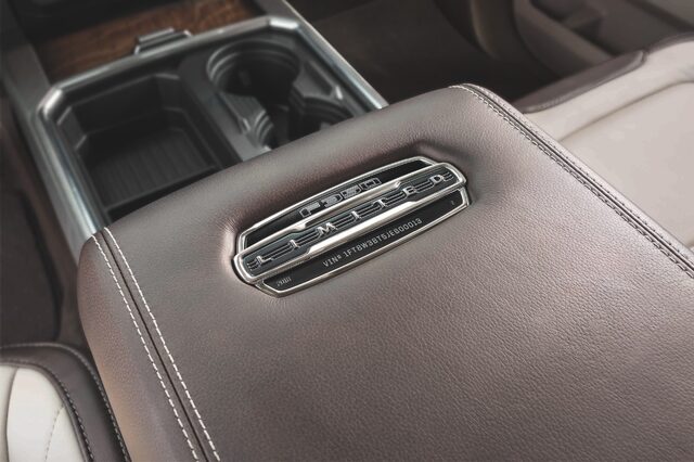 2018 Ford F-450 Super Duty Limited Center Console Armrest Badge