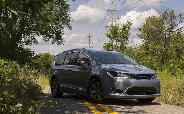 2017 Chrysler Pacifica Hybrid Platinum — Front 3/4 View on Rural Road