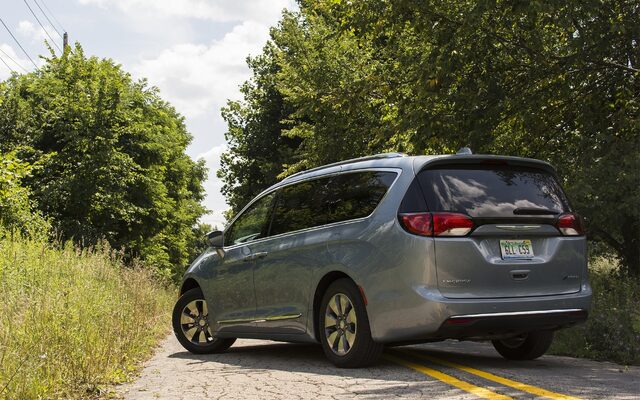 2017 Chrysler Pacifica Hybrid Platinum — Rear 3/4 View on Rural Road