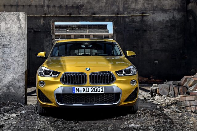 2018 BMW X2 M Sport direct front view