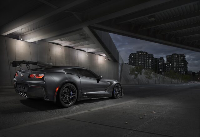 2019-Chevrolet-Corvette-ZR1-004.jpg