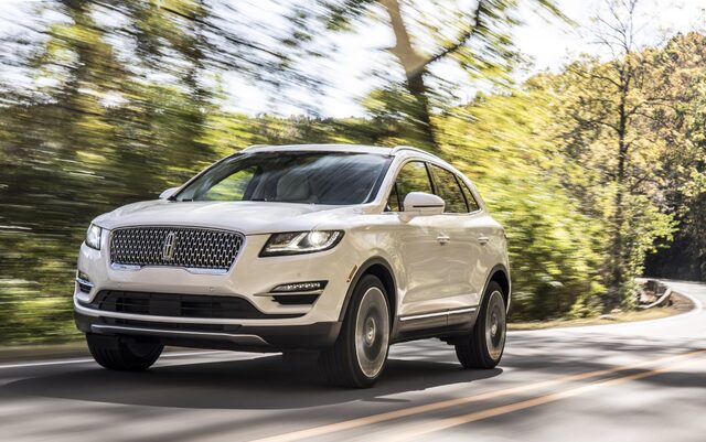 2019 Lincoln MKC 1.jpg