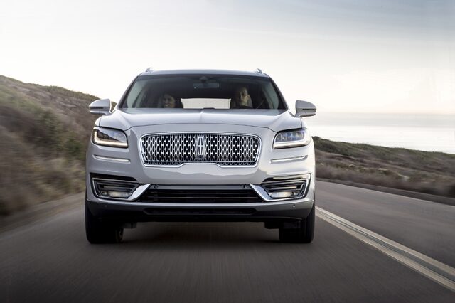 2019 Lincoln Nautilus 6.jpg