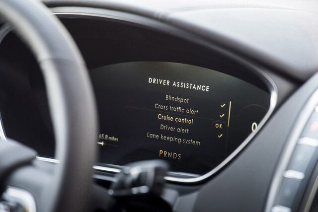 2019 Lincoln Nautilus 12.jpg