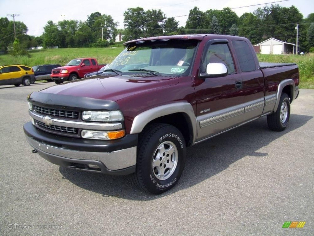 1999_Chevrolet_Silverado_1500_11677.jpg
