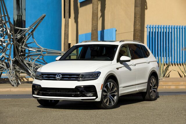 2018_Tiguan_R-Line--7700.jpg