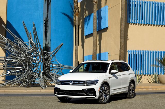 2018_Tiguan_R-Line--7701.jpg