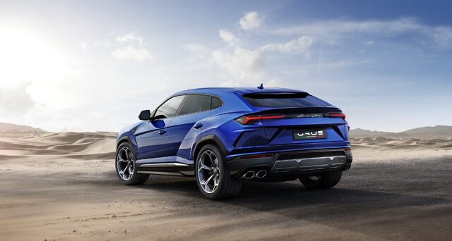 2019 Lamborghini Urus 7.jpg