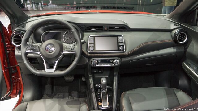 2018 Nissan Kicks interior