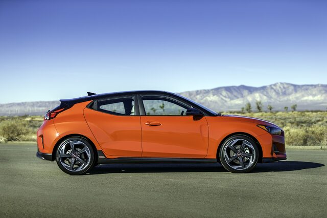 2019 Hyundai Veloster 2.jpg