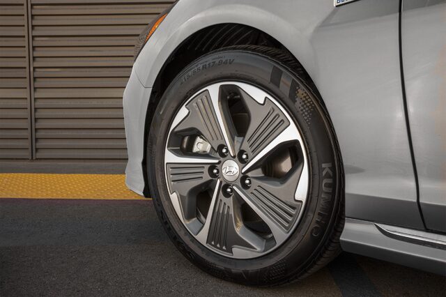 2018 Hyundai Sonata Hybrid 6.jpg