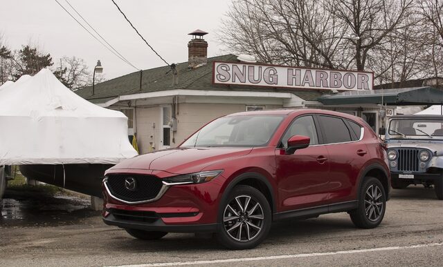 2017 Mazda CX-5 Grand Touring — Front 3/4 View