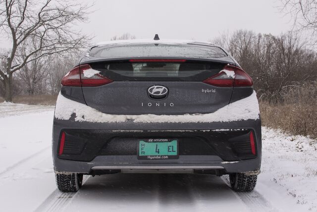 2017 Hyundai Ioniq SEL Hybrid Rear View