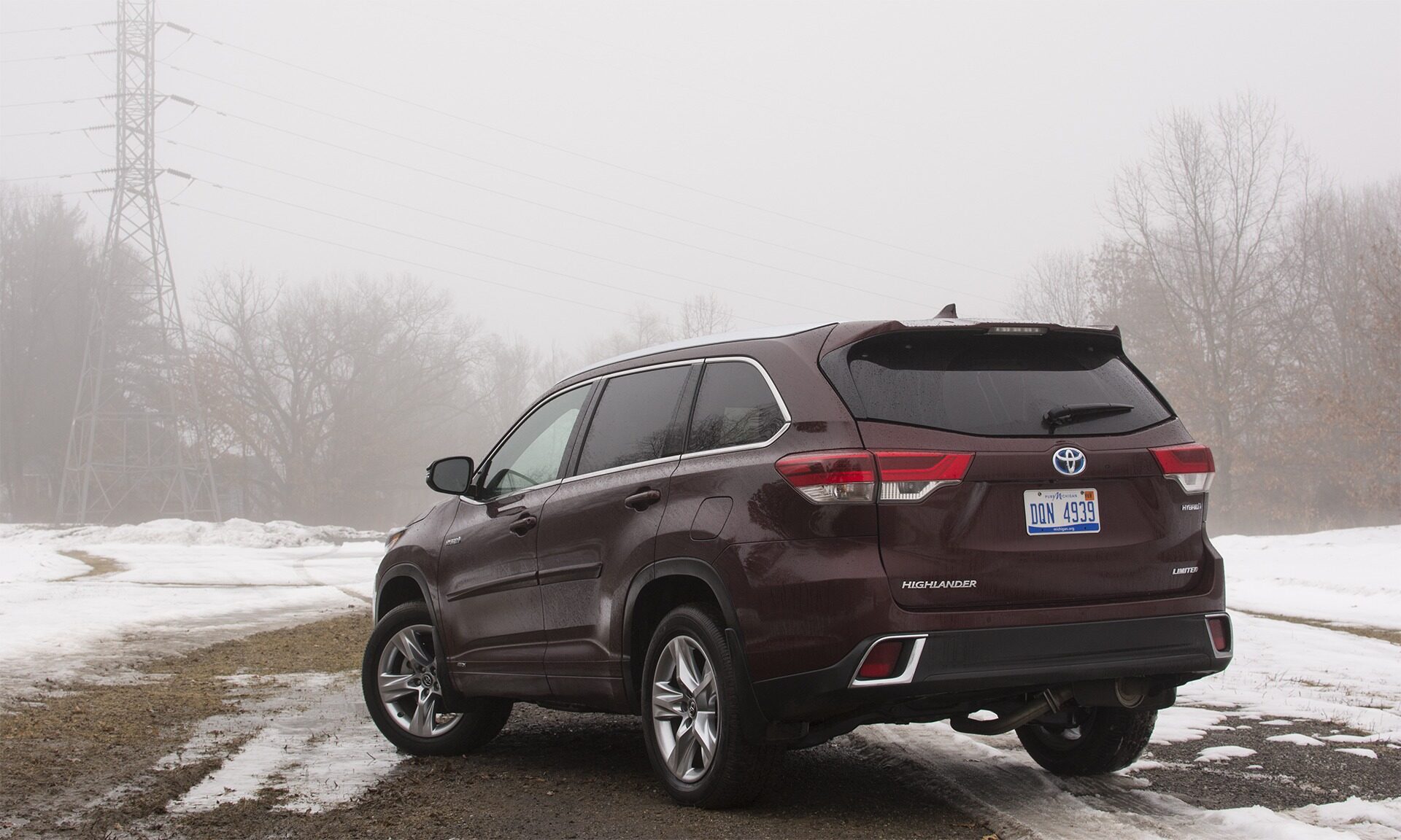Quick Drive: 2017 Toyota Highlander Hybrid Limited