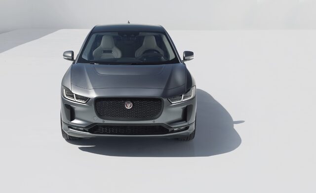 2019 Jaguar I-Pace SE Front Exterior in Corris Grey