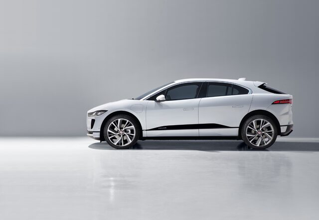 2019 Jaguar I-Pace SE Side Profile in Fuji White